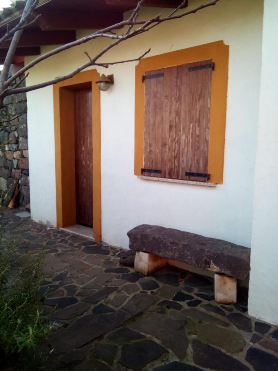 Agriturismo Su Nuratolu Villa Sagama Luaran gambar