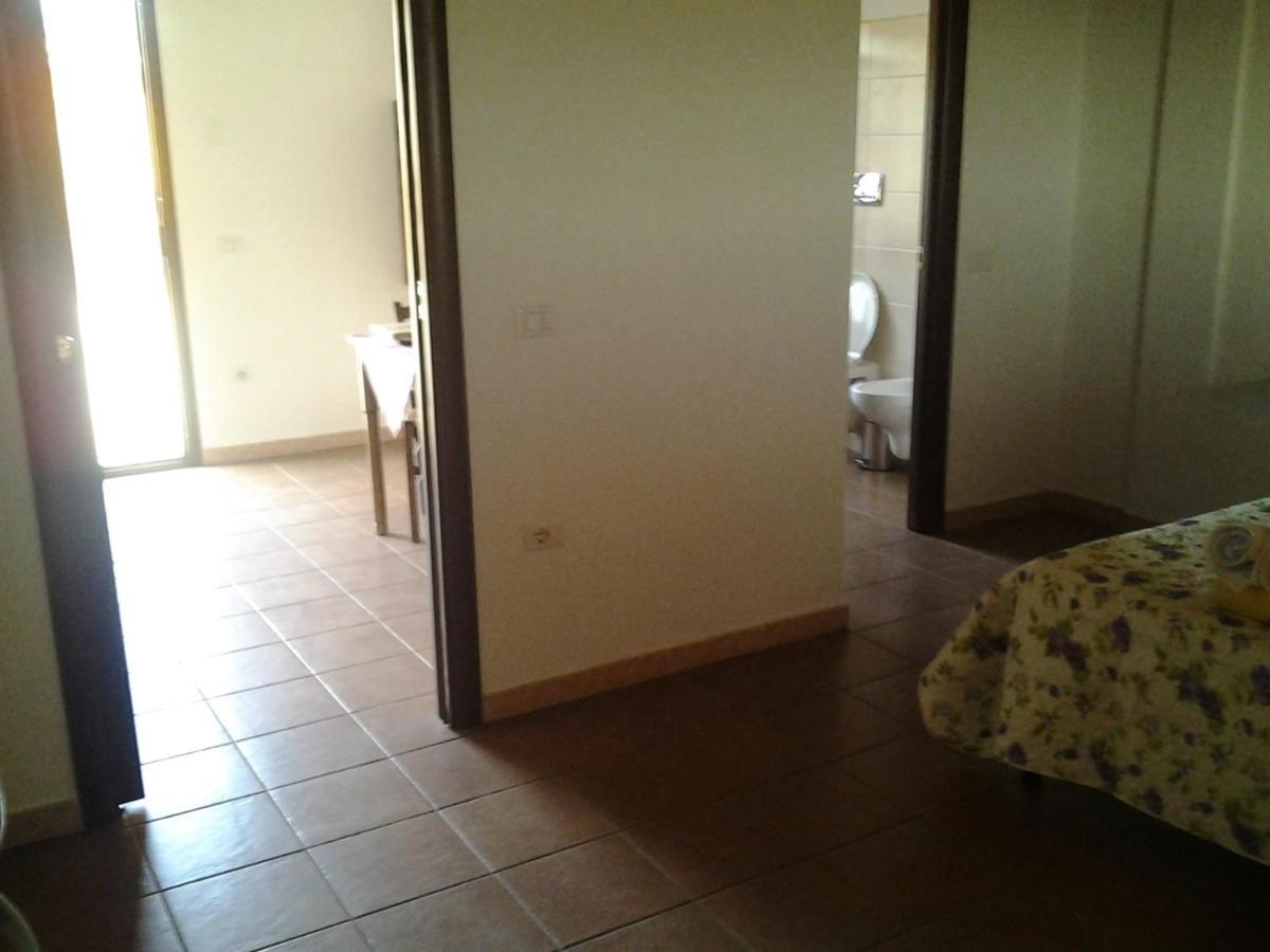Agriturismo Su Nuratolu Villa Sagama Bilik gambar