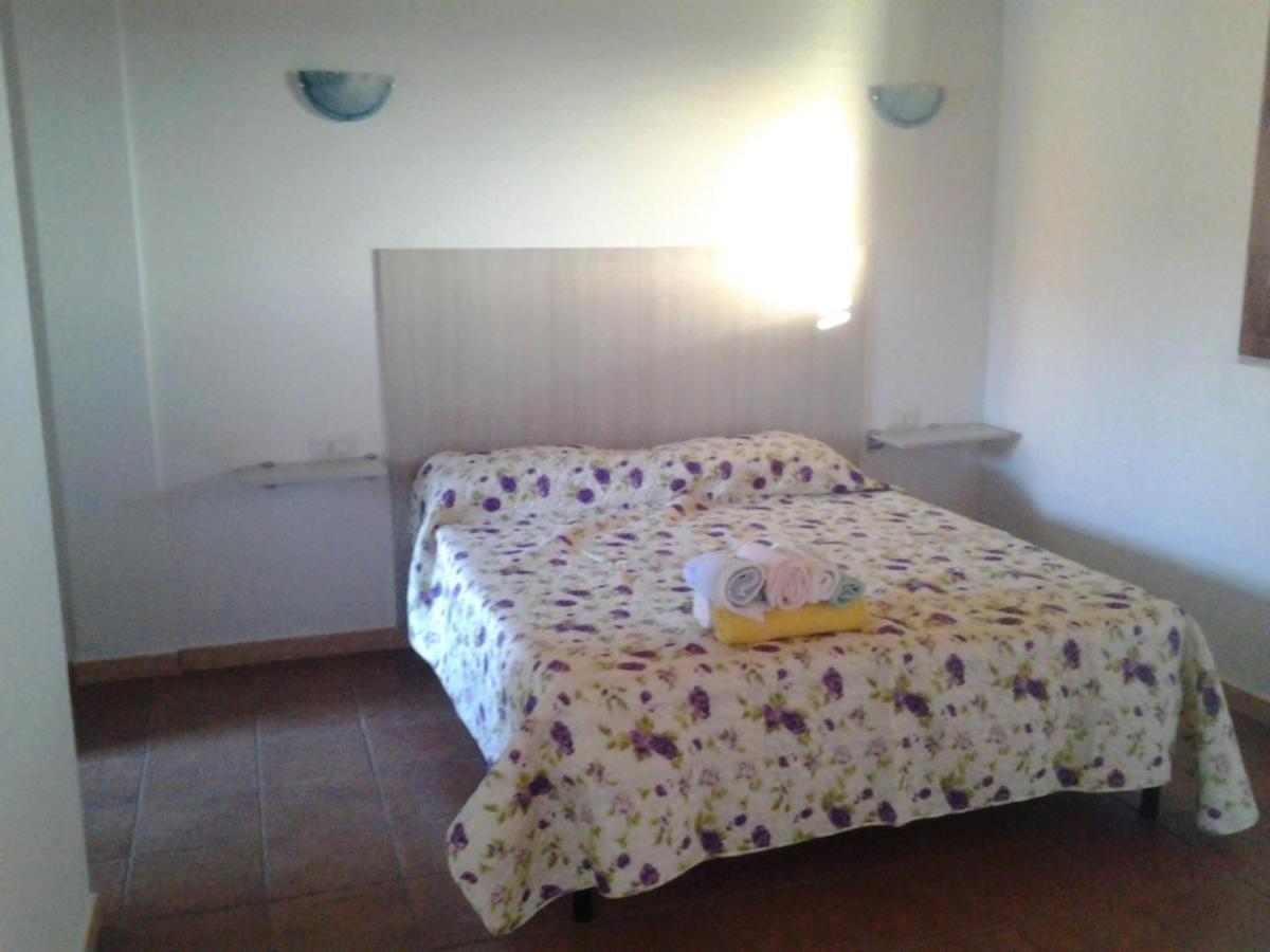 Agriturismo Su Nuratolu Villa Sagama Bilik gambar